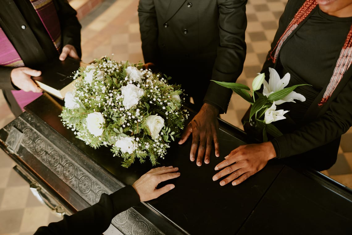 burial-service-in-church